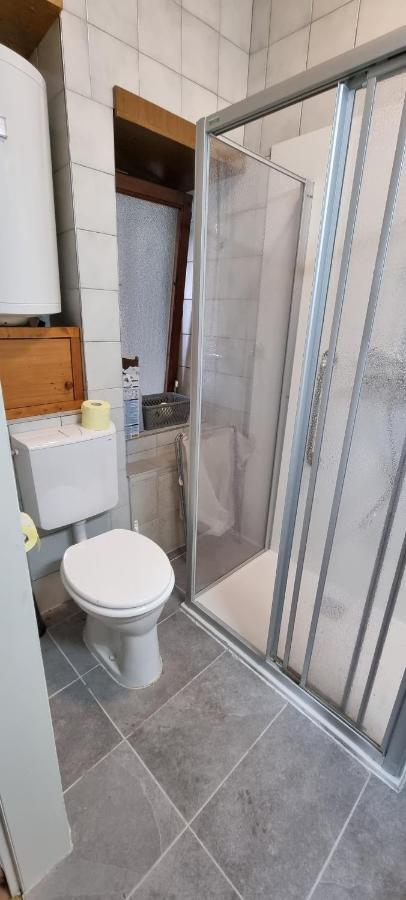 Innenstadtgarten-Wohnung Wolfsberg Bagian luar foto