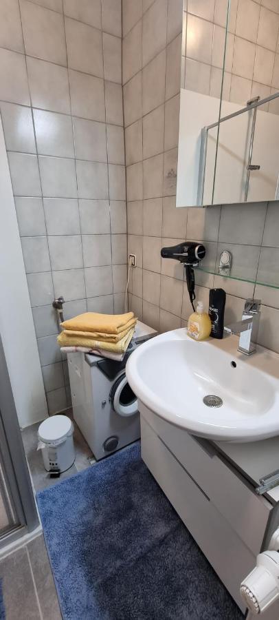 Innenstadtgarten-Wohnung Wolfsberg Bagian luar foto