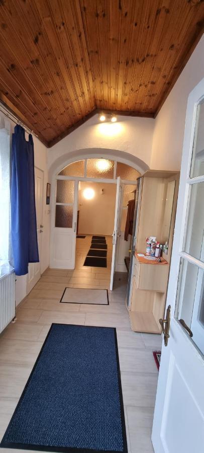Innenstadtgarten-Wohnung Wolfsberg Bagian luar foto